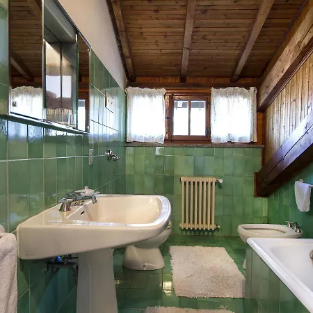 Villa Cinderella 7 Bedrooms 13 Pax * Ispra