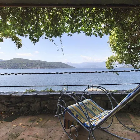 Villa Cinderella 7 Bedrooms 13 Pax * Ispra